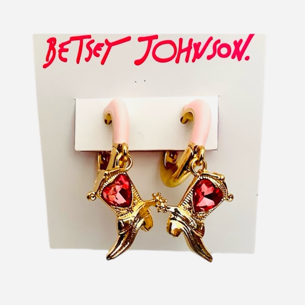 🩷👢BETSEY JOHNSON Cowboy Boot Enamel Huggie Earrings / Gold Pink Heart Crystal